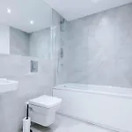 Apartamento Premium 2-bed In Centre By Mcpi Hosting, Perfect For Families & Contractors *