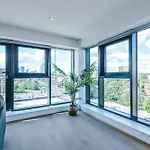 Premium 2-bed In Centre By Mcpi Hosting, Perfect For Families & Contractors *