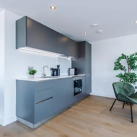 Premium 2-bed In Centre By Mcpi Hosting, Perfect For Families & Contractors Lägenhet Leeds (West Yorkshire)